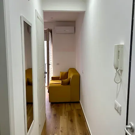 شقة Vomero 14b نابولي