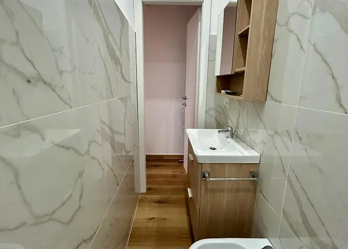 Vomero 14b Apartment